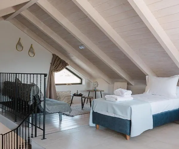 Ariti Luxury Apartment,