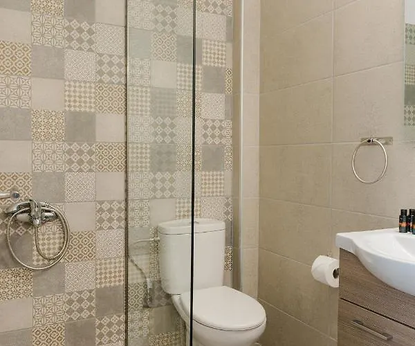 Ariti Luxury Apartment, *