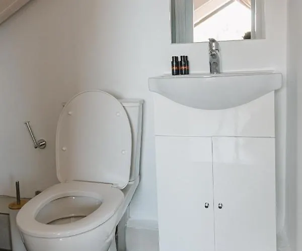 Ariti Luxury Apartment, *